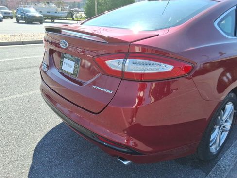 Used 2016 Ford Fusion Energi Titanium w/ Driver Assist Package image 15