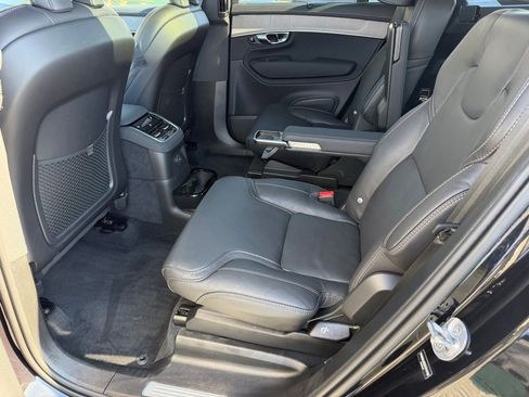 Certified 2025 Volvo XC90 T8 Ultra w/ Protection Package Premier image 21