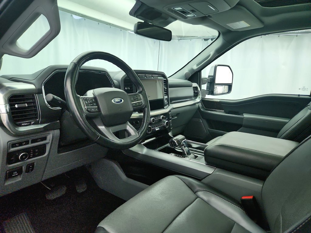 Used 2021 Ford F150 Lariat w/ Equipment Group 502A High AWD/4WD image 11