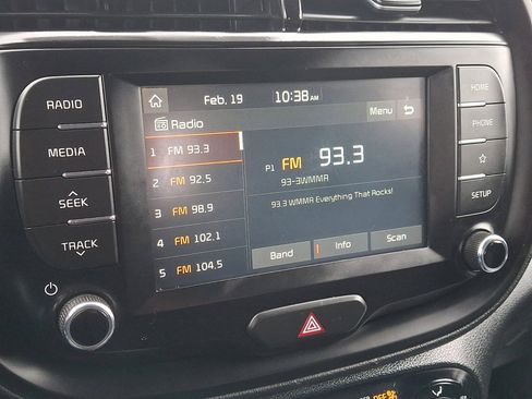 Used 2021 Kia Soul LX image 28