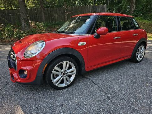 Used 2016 MINI Cooper S FWD image 4