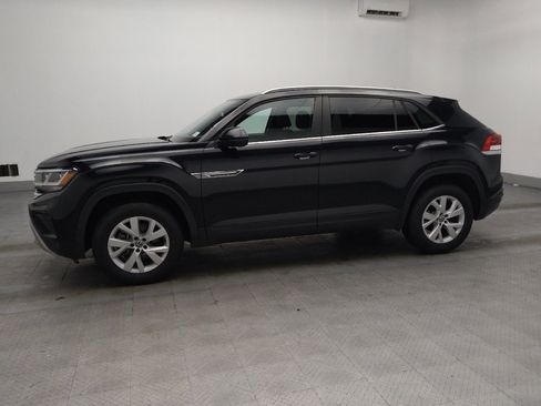 Used 2020 Volkswagen Atlas Cross Sport S image 2