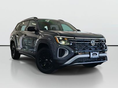 New 2026 Volkswagen Atlas Peak Edition