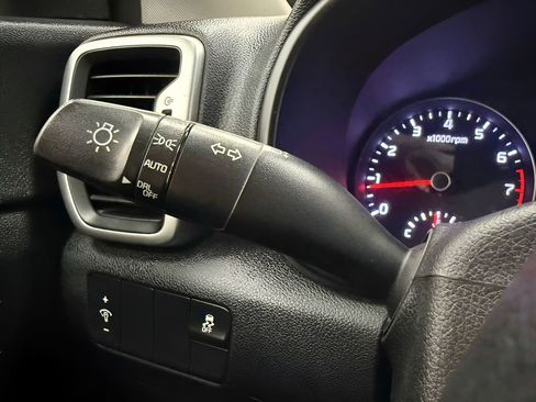 Used 2017 Kia Sportage LX image 19