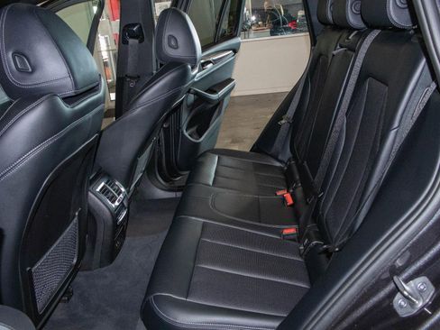 Used 2023 BMW X3 xDrive30i w/ Convenience Package image 15