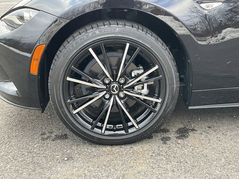 Used 2024 MAZDA MX-5 Miata Grand Touring image 19