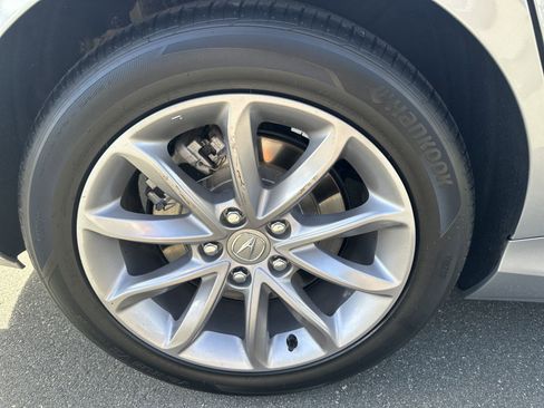 Used 2021 Acura TLX image 32