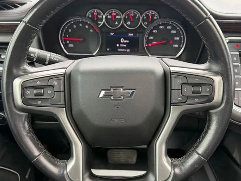 Used 2021 Chevrolet Suburban Z71 image 15