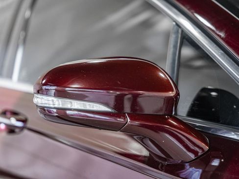 Used 2017 Ford Fusion Titanium image 10