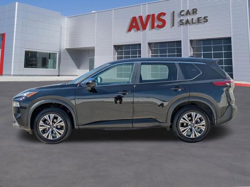 Used 2023 Nissan Rogue SV image 10