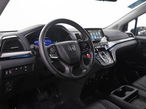 Used 2023 Honda Odyssey Touring image 27