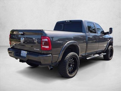 Used 2022 RAM 2500 Laramie AWD/4WD image 5
