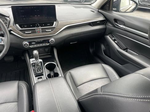 Certified 2023 Nissan Altima 2.5 SL AWD/4WD image 12