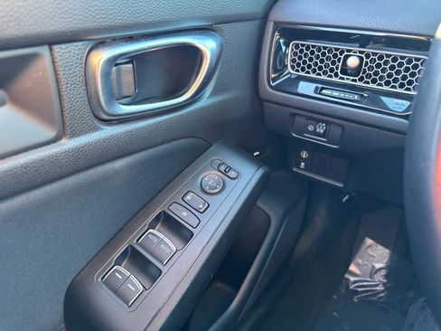 Used 2024 Honda Civic Sport image 23