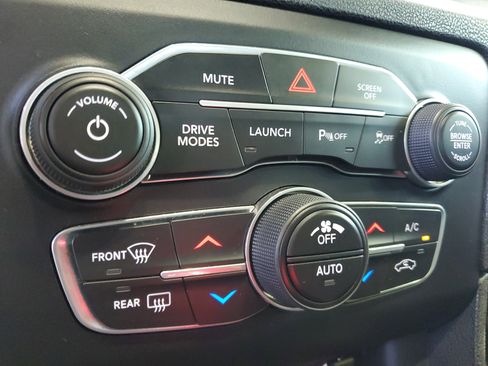 Used 2020 Dodge Charger Scat Pack RWD image 28