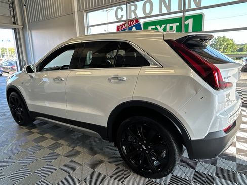 Used 2020 Cadillac XT4 Premium Luxury AWD/4WD image 4