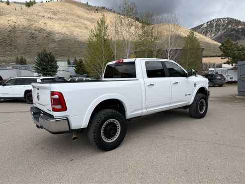 Used 2022 RAM 2500 Laramie AWD/4WD image 11