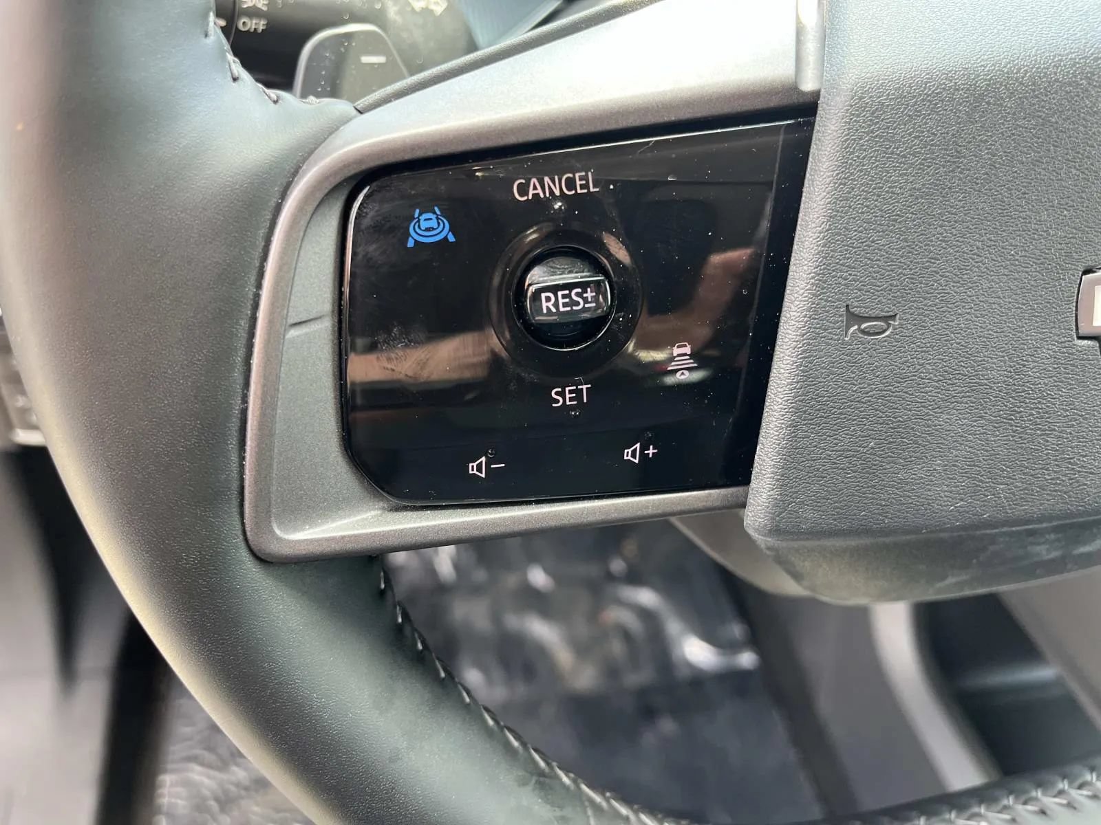 Used 2025 Nissan Murano SL w/ Cargo Package AWD/4WD image 35