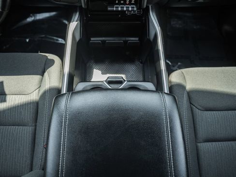 Used 2023 RAM 1500 Big Horn AWD/4WD image 28