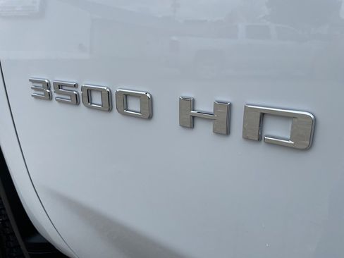 Used 2025 Chevrolet Silverado 3500 W/T w/ WT Convenience Package image 3