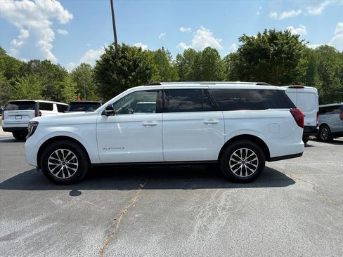 Used 2025 Ford Expedition Max Platinum AWD/4WD image 7