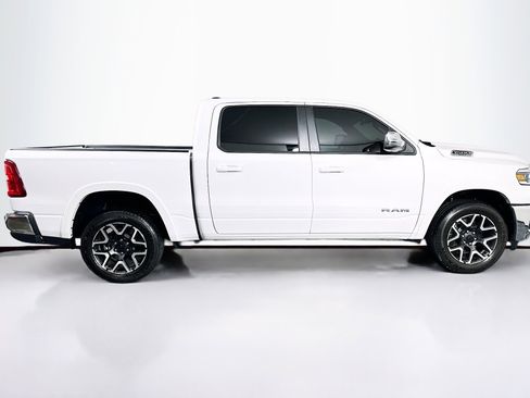 Used 2025 RAM 1500 Laramie image 10