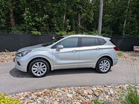 Used 2018 Buick Envision Premium w/ LPO, Active Package AWD/4WD image 2