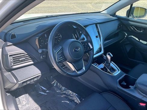 Used 2023 Subaru Outback Premium AWD/4WD image 18