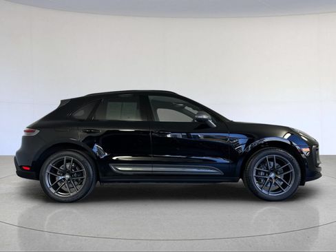 Certified 2023 Porsche Macan Turbo AWD/4WD image 9
