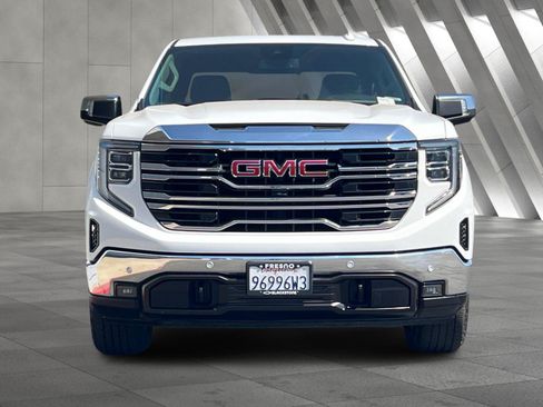 Used 2024 GMC Sierra 1500 SLT w/ SLT Premium Plus Package AWD/4WD image 9