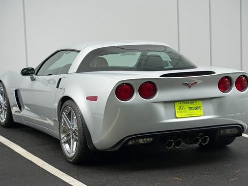 Used 2009 Chevrolet Corvette Z06 RWD image 40