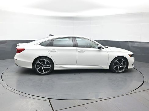 Certified 2022 Honda Accord Sport image 7