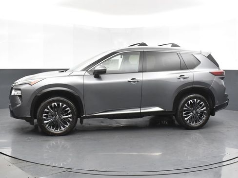 New 2026 Nissan Rogue Platinum w/ Platinum Premium Package AWD/4WD image 3