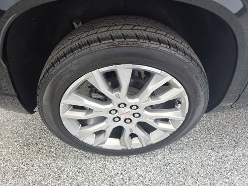 Used 2024 GMC Acadia Denali w/ Super Cruise Package AWD/4WD image 12