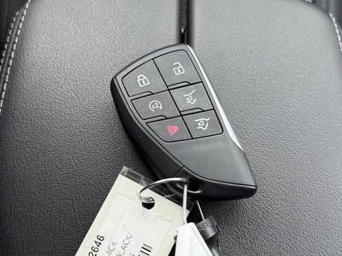 Used 2024 Buick Envision Preferred AWD/4WD image 42