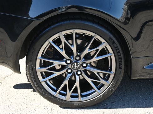 Used 2005 Lexus SC 430 Convertible image 30