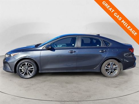 Used 2024 Kia Forte LXS image 6