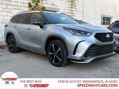 Used 2022 Toyota Highlander XSE