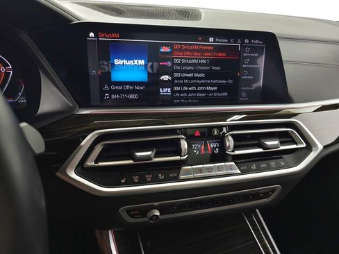 Used 2021 BMW X5 xDrive40i w/ Convenience Package AWD/4WD image 23