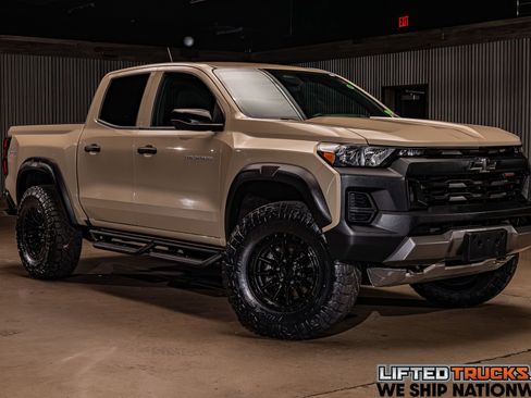 Used 2023 Chevrolet Colorado Trail Boss w/ LPO, Skid Plate Package AWD/4WD image 1