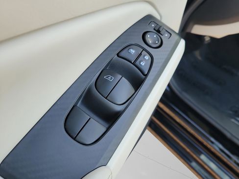 Certified 2025 Nissan Altima 2.5 SV image 19