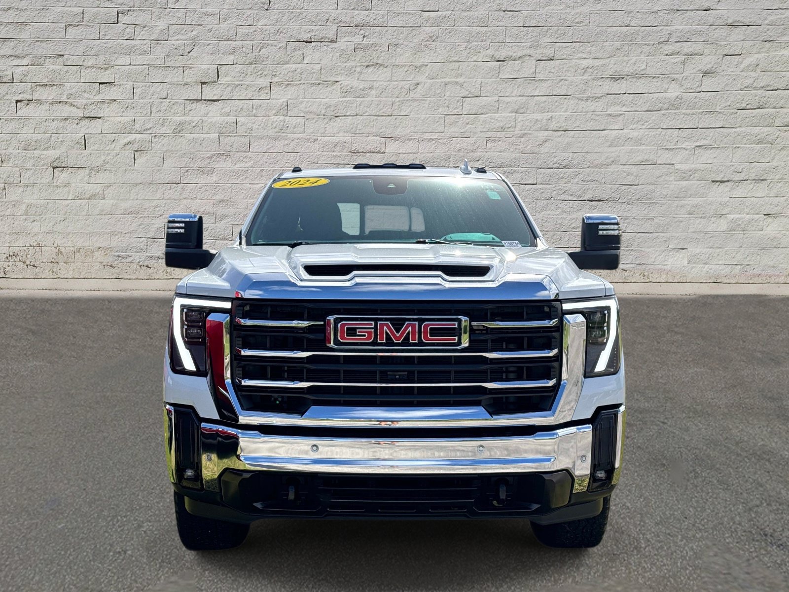 Used 2024 GMC Sierra 3500 SLT w/ SLT Premium Package AWD/4WD image 7