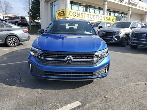 Certified 2024 Volkswagen Jetta Sport image 2
