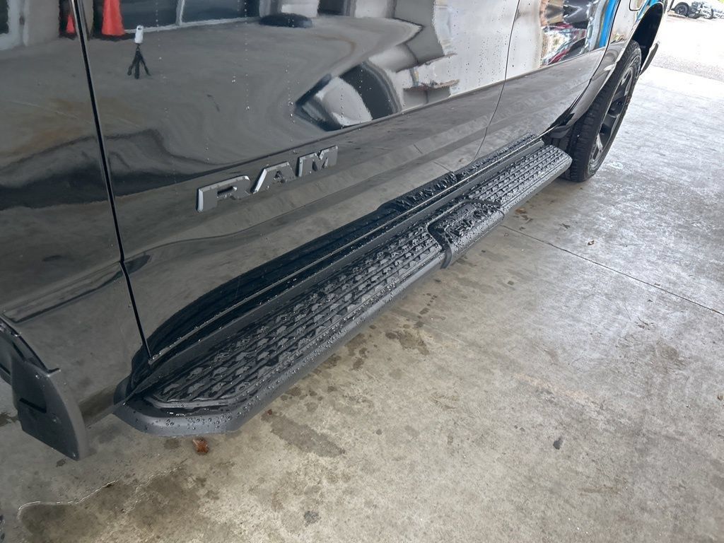 New 2025 RAM 1500 Tradesman AWD/4WD image 13