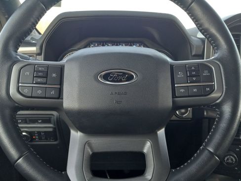 Used 2022 Ford F150 XLT w/ Equipment Group 302A High AWD/4WD image 18