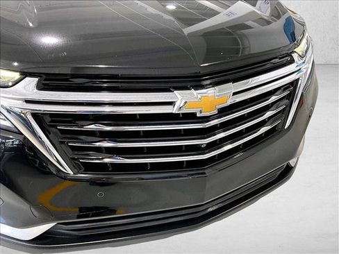 Used 2022 Chevrolet Equinox Premier FWD image 30