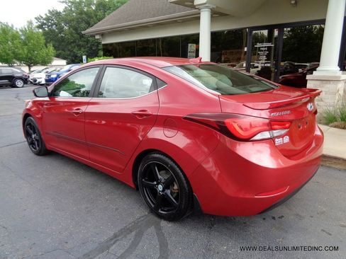 Used 2016 Hyundai Elantra Sport w/ Option Group 03 FWD image 4