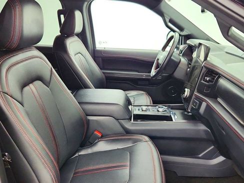 Used 2023 Ford Expedition Max Limited image 25