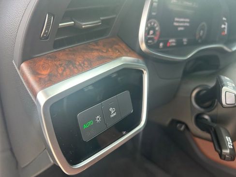 Used 2023 Audi A6 Premium Plus w/ Premium Plus Package image 51