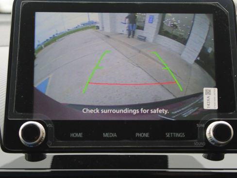 New 2025 Mitsubishi Eclipse Cross LE image 20